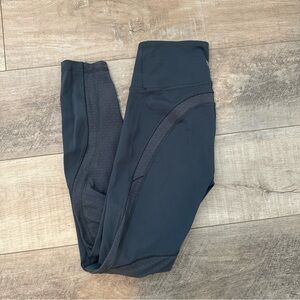 Lululemon revitalize 7/8 pant